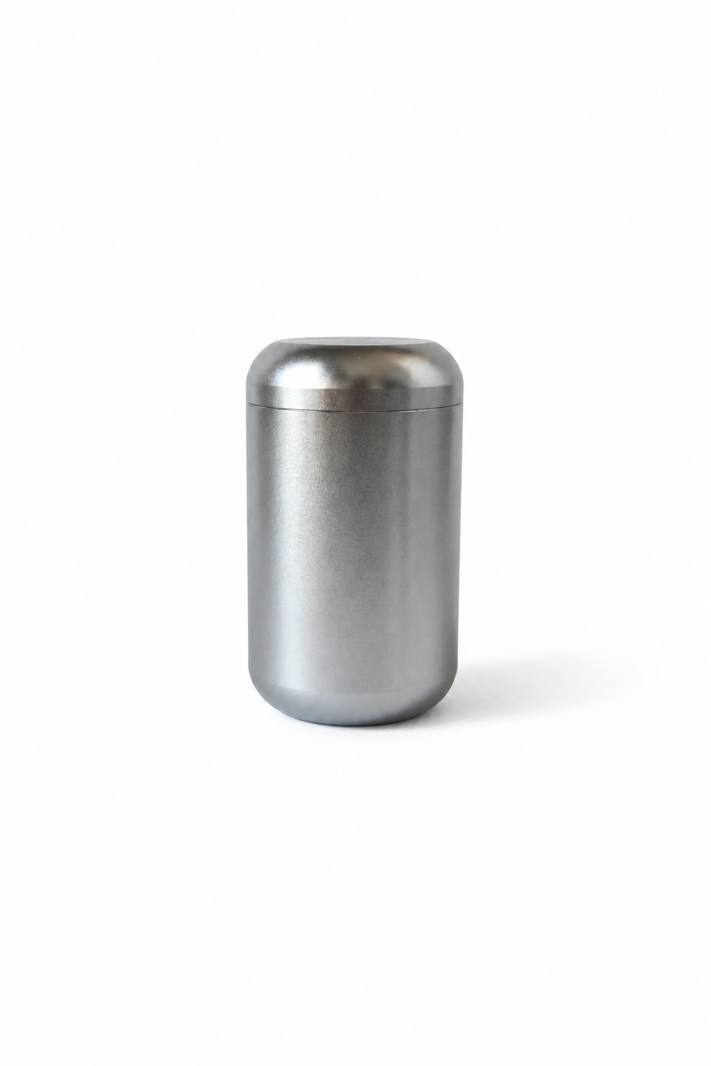 TITANIUM TEA CONTAINER